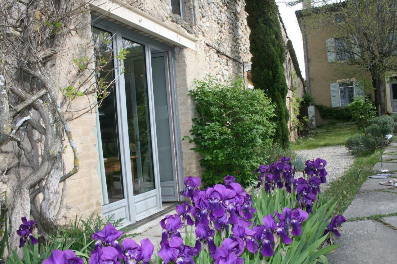 Le Domaine Des Rouges Queues Chateaudouble (Drome) Exterior foto